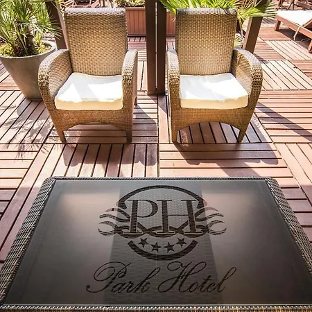 ホテル Park 4*